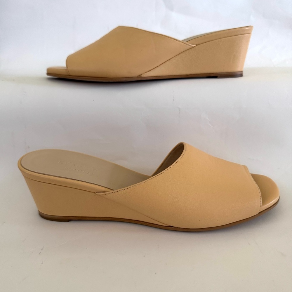 Everlane Leather Wedge Slide Slip-on Sandals, Apricot  Yellow Beige, Size 7.5